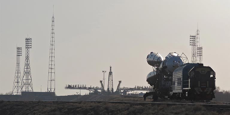 soyuz liftoff expedition